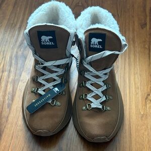 Sorel Women’s Tan Suede Waterproof Boots